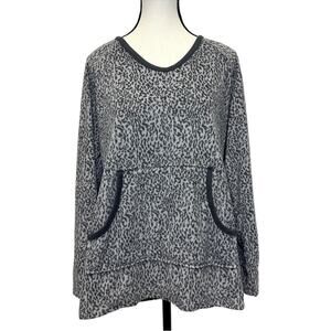 Oscar de la Renta Pink Label Leopard Print Fleece Pullover Top - Size L